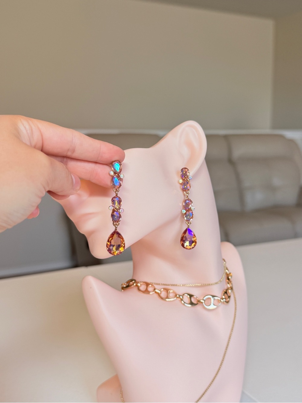 Gold-Tone Pink Crystal Drop Earrings – Elegant Statement - Picture 9 of 12